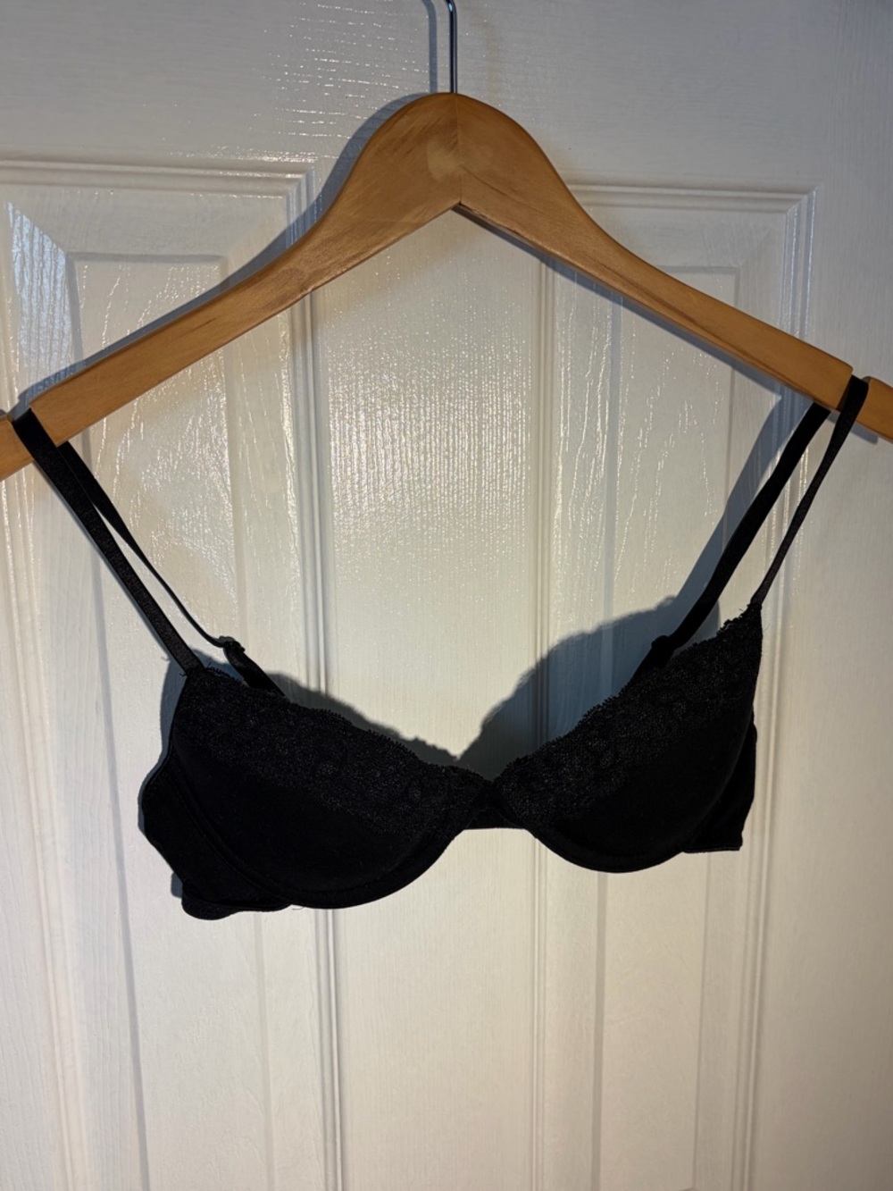 H&M Black Lace-Trim Underwire Bra